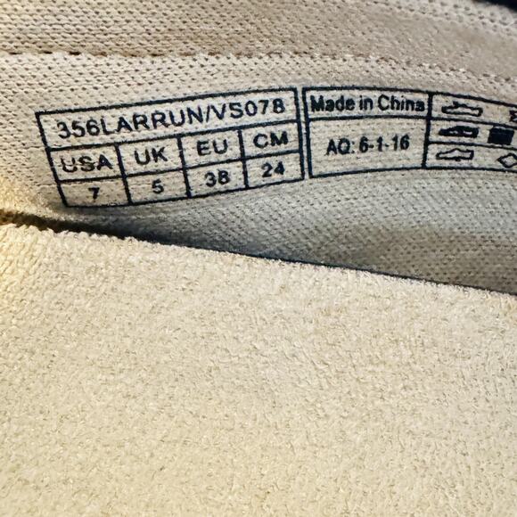 Vionic Shoes Women 7 Black Leather Larrun Loafer Snakeprint Slip On Arch Support - Picture 9 of 10